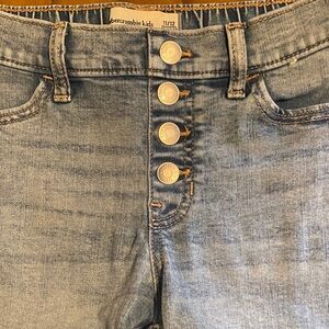 Abercrombie Kids Light Blue Mini Mom Jeggings